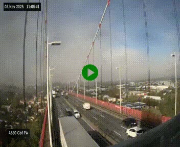 Webcam autoroute sur le périphérique de Bordeaux (A630) au nord de la ville. Caméra située sur le Pont d'Aquitaine.