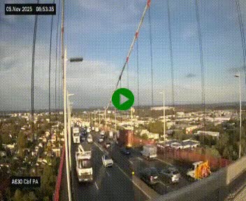 <h2>Webcam autoroute sur le périphérique de Bordeaux (A630) au nord de la ville. Caméra située sur le Pont d'Aquitaine.</h2>