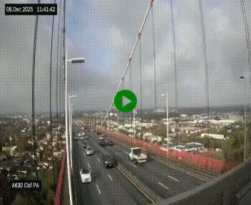 <h2>Webcam autoroute sur le périphérique de Bordeaux (A630) au nord de la ville. Caméra située sur le Pont d'Aquitaine.</h2>