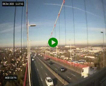 Webcam autoroute sur le périphérique de Bordeaux (A630) au nord de la ville. Caméra située sur le Pont d'Aquitaine.