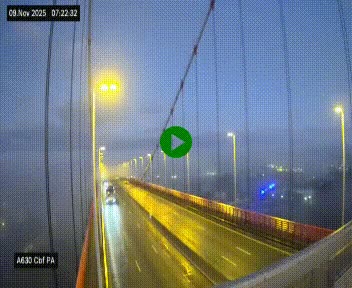 <h2>Webcam autoroute sur le périphérique de Bordeaux (A630) au nord de la ville. Caméra située sur le Pont d'Aquitaine.</h2>