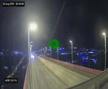 <h2>Webcam autoroute sur le périphérique de Bordeaux (A630) au nord de la ville. Caméra située sur le Pont d'Aquitaine.</h2>
