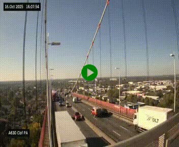 <h2>Webcam autoroute sur le périphérique de Bordeaux (A630) au nord de la ville. Caméra située sur le Pont d'Aquitaine.</h2>