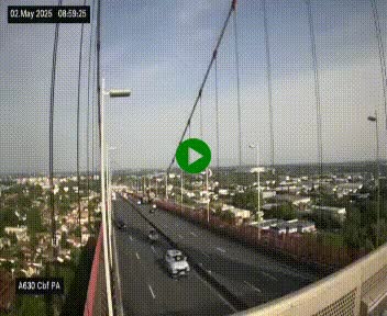 Webcam autoroute sur le périphérique de Bordeaux (A630) au nord de la ville. Caméra située sur le Pont d'Aquitaine.