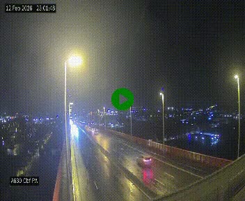 Webcam autoroute sur le périphérique de Bordeaux (A630) au nord de la ville. Caméra située sur le Pont d'Aquitaine.