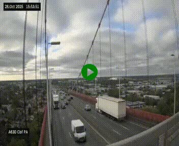 <h2>Webcam autoroute sur le périphérique de Bordeaux (A630) au nord de la ville. Caméra située sur le Pont d'Aquitaine.</h2>