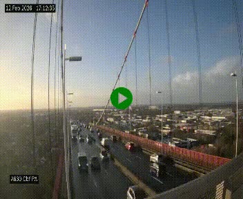 <h2>Webcam autoroute sur le périphérique de Bordeaux (A630) au nord de la ville. Caméra située sur le Pont d'Aquitaine.</h2>