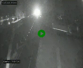 <h2>Vue en direct de l'autoroute A10 grâce à un drône situé au-dessus du péage de Virsac</h2>