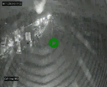 <h2>Vue en direct de l'autoroute A10 grâce à un drône situé au-dessus du péage de Virsac</h2>