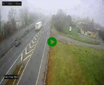 <h2>Vue en direct de l'autoroute A10 grâce à un drône situé au-dessus du péage de Virsac</h2>