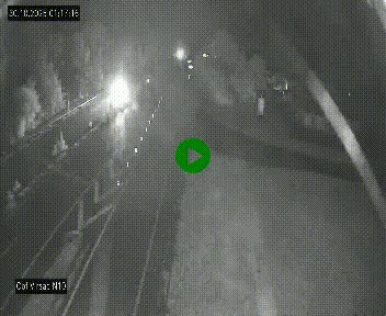 Vue en direct de l'autoroute A10 grâce à un drône situé au-dessus du péage de Virsac