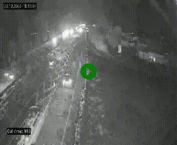 <h2>Vue en direct de l'autoroute A10 grâce à un drône situé au-dessus du péage de Virsac</h2>