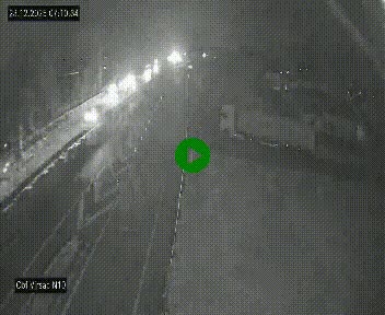 <h2>Vue en direct de l'autoroute A10 grâce à un drône situé au-dessus du péage de Virsac</h2>