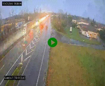 <h2>Vue en direct de l'autoroute A10 grâce à un drône situé au-dessus du péage de Virsac</h2>