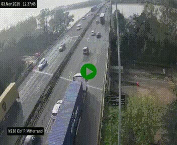 <h2>Webcam sur le périphérique de Bordeaux à l'est de la ville. Caméra située sur le Pont Mitterand sur la N230</h2>