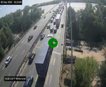 <h2>Webcam sur le périphérique de Bordeaux à l'est de la ville. Caméra située sur le Pont Mitterand sur la N230</h2>