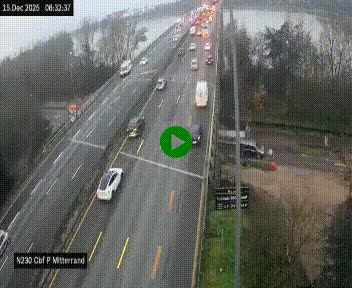 <h2>Webcam sur le périphérique de Bordeaux à l'est de la ville. Caméra située sur le Pont Mitterand sur la N230</h2>