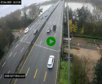 <h2>Webcam sur le périphérique de Bordeaux à l'est de la ville. Caméra située sur le Pont Mitterand sur la N230</h2>