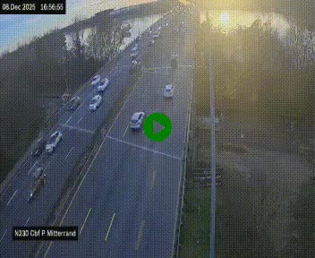 <h2>Webcam sur le périphérique de Bordeaux à l'est de la ville. Caméra située sur le Pont Mitterand sur la N230</h2>