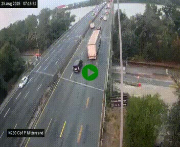 <h2>Webcam sur le périphérique de Bordeaux à l'est de la ville. Caméra située sur le Pont Mitterand sur la N230</h2>