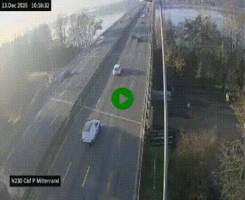 <h2>Webcam sur le périphérique de Bordeaux à l'est de la ville. Caméra située sur le Pont Mitterand sur la N230</h2>