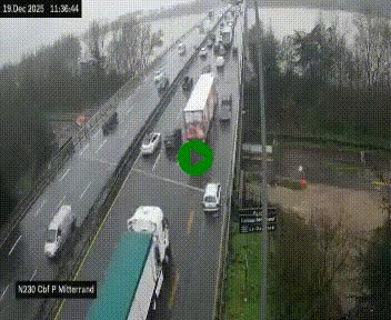 <h2>Webcam sur le périphérique de Bordeaux à l'est de la ville. Caméra située sur le Pont Mitterand sur la N230</h2>