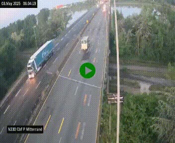 Webcam sur le périphérique de Bordeaux à l'est de la ville. Caméra située sur le Pont Mitterand sur la N230