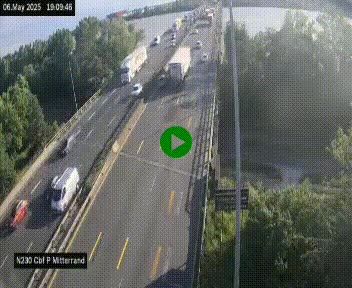 Webcam sur le périphérique de Bordeaux à l'est de la ville. Caméra située sur le Pont Mitterand sur la N230