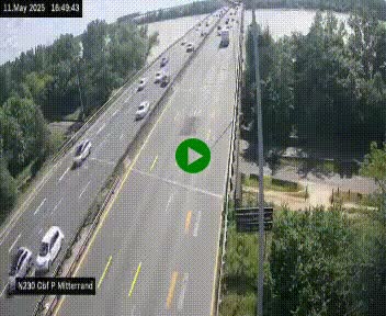 Webcam sur le périphérique de Bordeaux à l'est de la ville. Caméra située sur le Pont Mitterand sur la N230