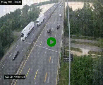 Webcam sur le périphérique de Bordeaux à l'est de la ville. Caméra située sur le Pont Mitterand sur la N230