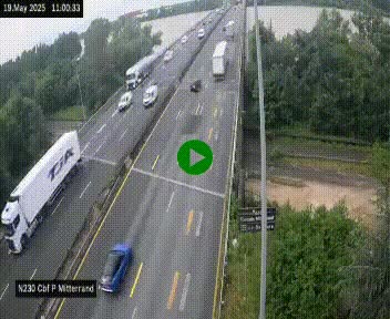 Webcam sur le périphérique de Bordeaux à l'est de la ville. Caméra située sur le Pont Mitterand sur la N230