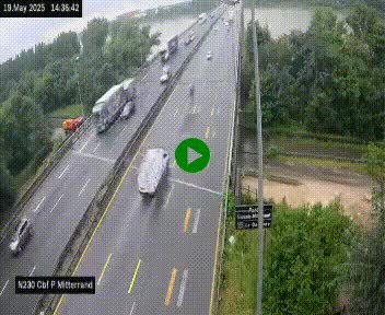 Webcam sur le périphérique de Bordeaux à l'est de la ville. Caméra située sur le Pont Mitterand sur la N230