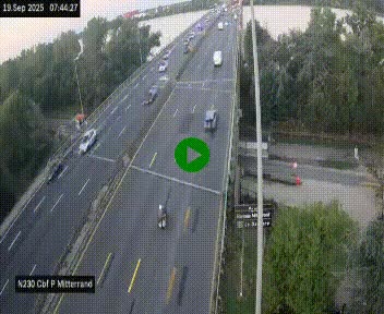 Webcam sur le périphérique de Bordeaux à l'est de la ville. Caméra située sur le Pont Mitterand sur la N230