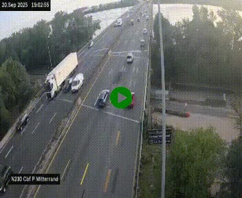 <h2>Webcam sur le périphérique de Bordeaux à l'est de la ville. Caméra située sur le Pont Mitterand sur la N230</h2>