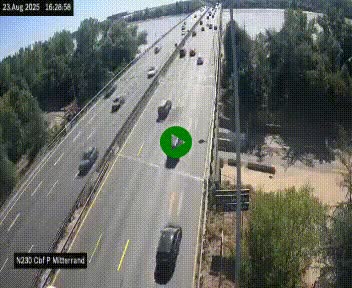 <h2>Webcam sur le périphérique de Bordeaux à l'est de la ville. Caméra située sur le Pont Mitterand sur la N230</h2>