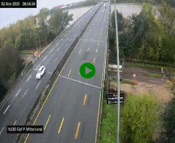 <h2>Webcam sur le périphérique de Bordeaux à l'est de la ville. Caméra située sur le Pont Mitterand sur la N230</h2>