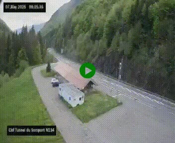 Webcam à l'entrée du tunnel du Somport, côté français, sur la N134, dans les Pyrénées, en direction de l'Espagne, à 1116 mètres d'altitude