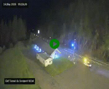Webcam à l'entrée du tunnel du Somport, côté français, sur la N134, dans les Pyrénées, en direction de l'Espagne, à 1116 mètres d'altitude