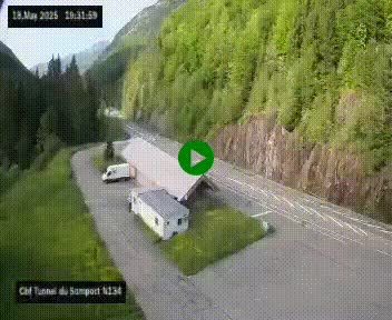 Webcam à l'entrée du tunnel du Somport, côté français, sur la N134, dans les Pyrénées, en direction de l'Espagne, à 1116 mètres d'altitude