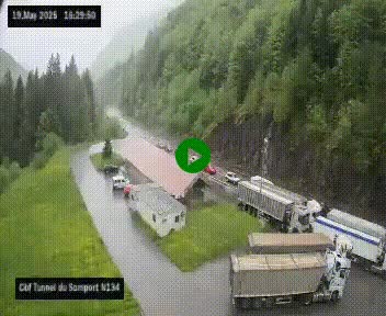 Webcam à l'entrée du tunnel du Somport, côté français, sur la N134, dans les Pyrénées, en direction de l'Espagne, à 1116 mètres d'altitude