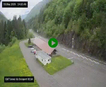 Webcam à l'entrée du tunnel du Somport, côté français, sur la N134, dans les Pyrénées, en direction de l'Espagne, à 1116 mètres d'altitude
