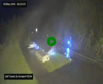Webcam à l'entrée du tunnel du Somport, côté français, sur la N134, dans les Pyrénées, en direction de l'Espagne, à 1116 mètres d'altitude