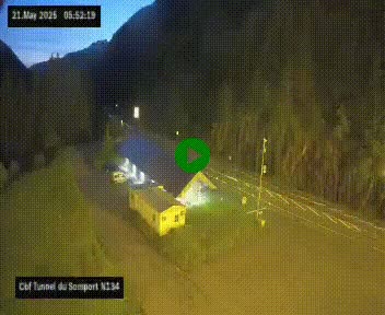 Webcam à l'entrée du tunnel du Somport, côté français, sur la N134, dans les Pyrénées, en direction de l'Espagne, à 1116 mètres d'altitude