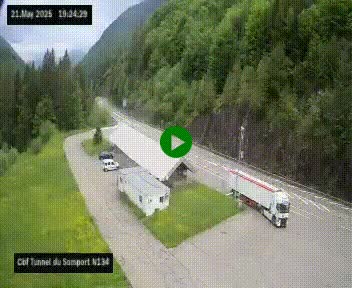 Webcam à l'entrée du tunnel du Somport, côté français, sur la N134, dans les Pyrénées, en direction de l'Espagne, à 1116 mètres d'altitude