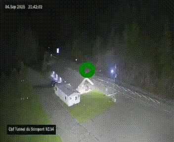 Webcam à l'entrée du tunnel du Somport, côté français, sur la N134, dans les Pyrénées, en direction de l'Espagne, à 1116 mètres d'altitude