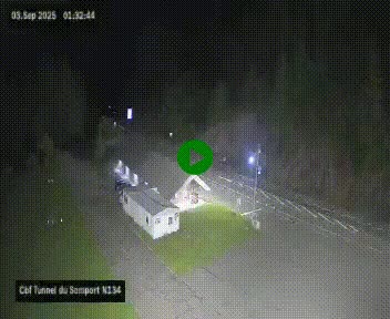Webcam à l'entrée du tunnel du Somport, côté français, sur la N134, dans les Pyrénées, en direction de l'Espagne, à 1116 mètres d'altitude