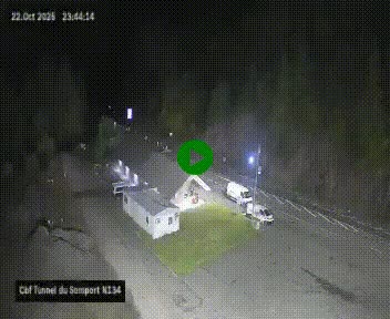 Webcam à l'entrée du tunnel du Somport, côté français, sur la N134, dans les Pyrénées, en direction de l'Espagne, à 1116 mètres d'altitude