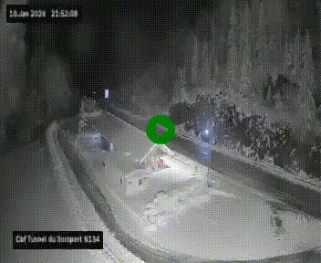 Webcam à l'entrée du tunnel du Somport, côté français, sur la N134, dans les Pyrénées, en direction de l'Espagne, à 1116 mètres d'altitude