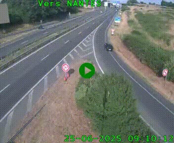 <h2>Webcam N147 au nord de Poitiers et à la jonction avec la A10</h2>