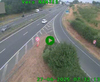 <h2>Webcam N147 au nord de Poitiers et à la jonction avec la A10</h2>